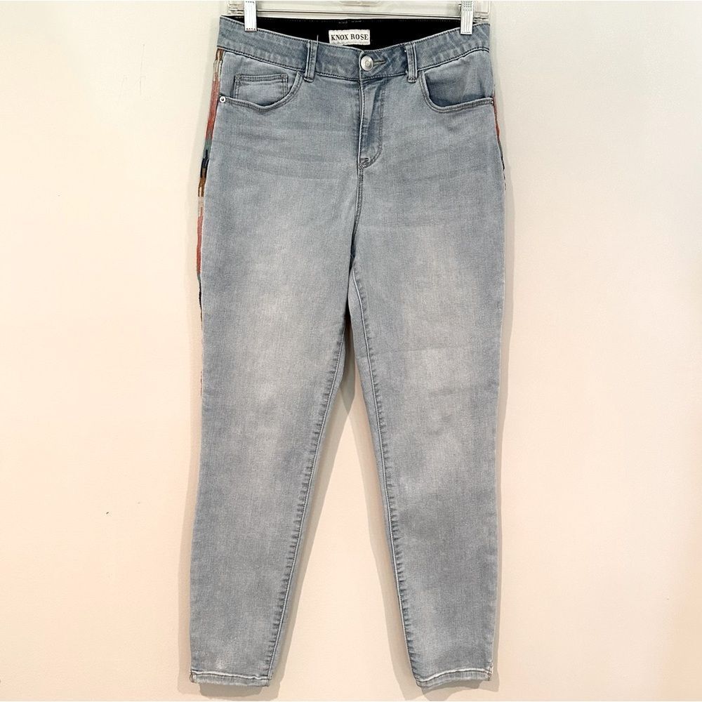 Knox Rose Light Wash Jeans Women's 8‎  Boho Denim Multicolored Stitching On Seam